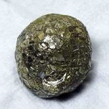 Bild av slagg eller malm som ofta förväxlas med att vara en meteorit.