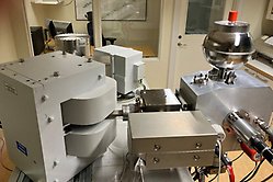 Bild på utrustning med det engelska namnet Thermal ionization mass spectrometry